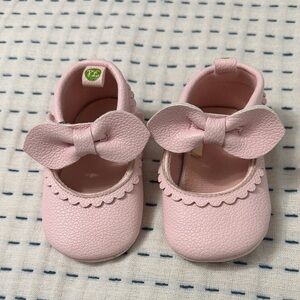 Adorable Pink Baby Walker Shoes with Bow